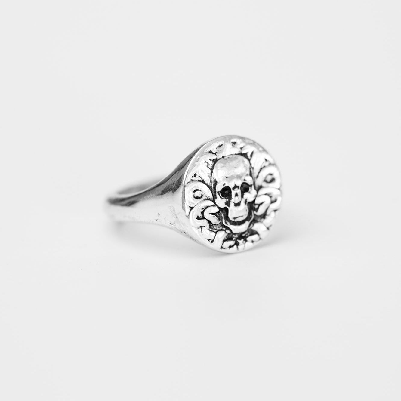 The Medusa Skull - Medusa Skull Snakes Ring in 925 Sterling Silver - Spring 24 Collection - Sailors and Seekers